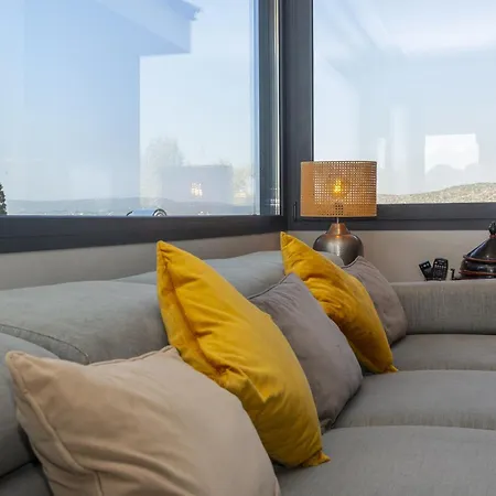 Mora Villa Planet Costa Dorada 빌라 알타풀라
