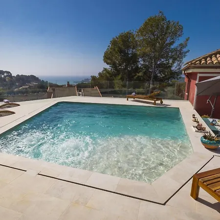 Mora Villa Planet Costa Dorada 알타풀라