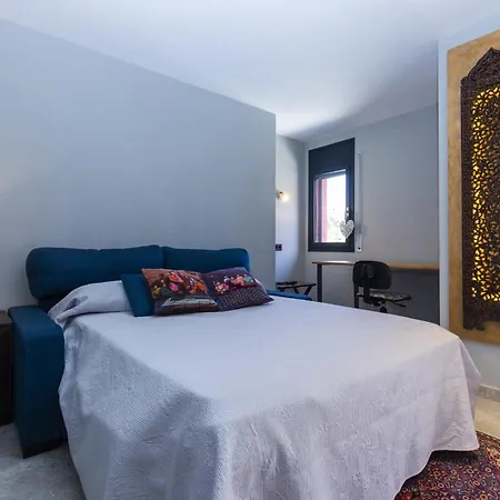 Mora Villa Planet Costa Dorada 빌라